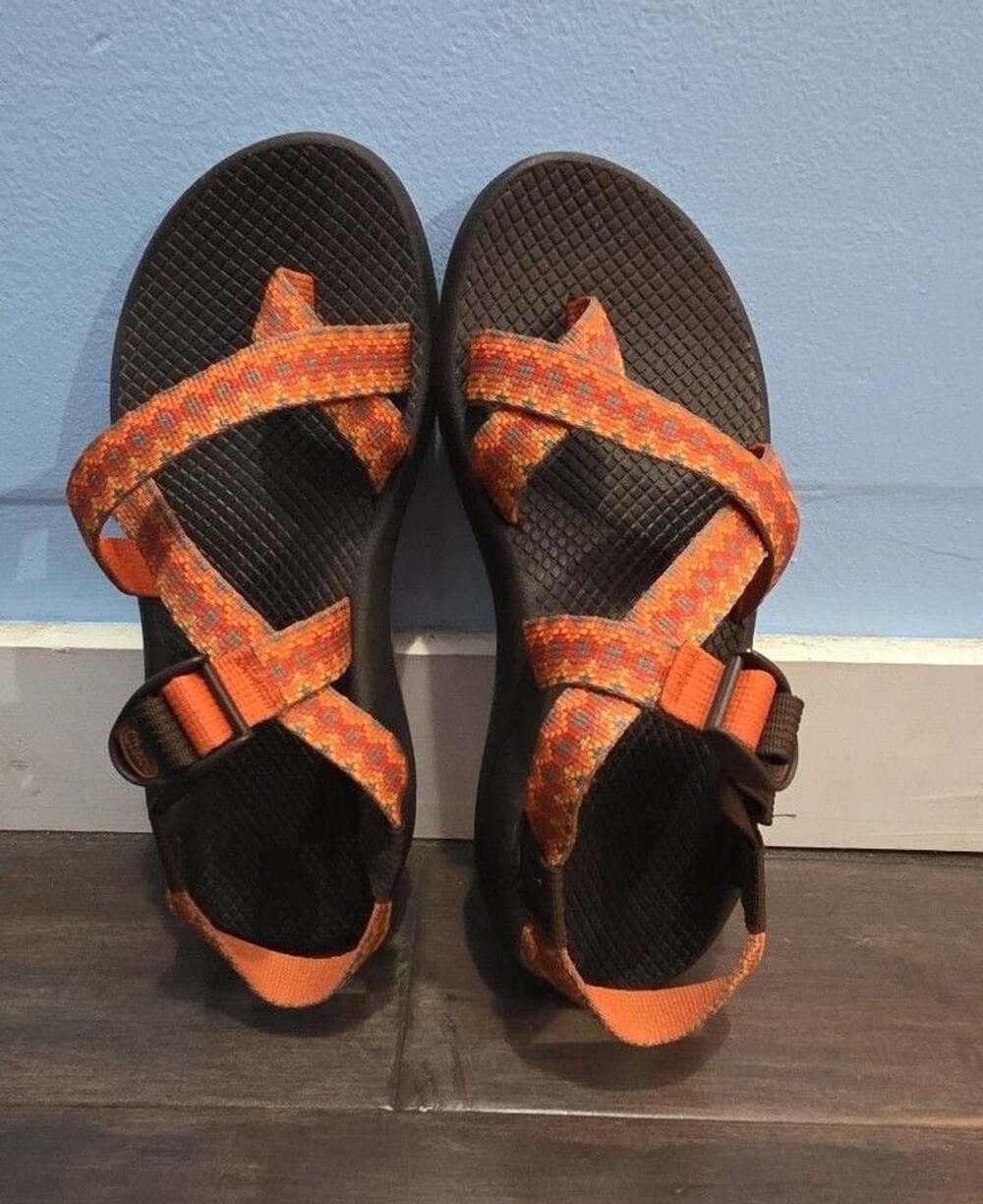 Chaco Z2 Classic Sandals Size W8 Orange Pattern